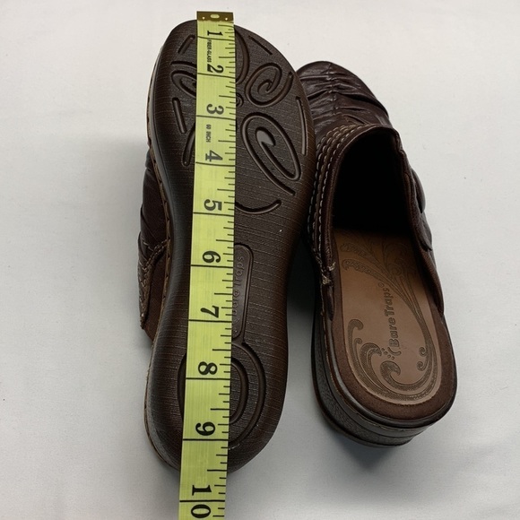 Bare Traps Clogs Mules Sandals Poetta Brown Size 6M - Picture 8 of 9